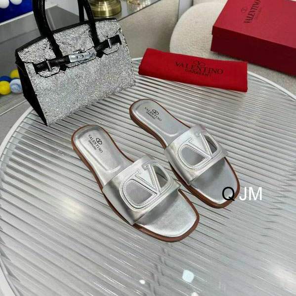 Picture of Valentino Slippers _SKUValentinosz35-40JM040183